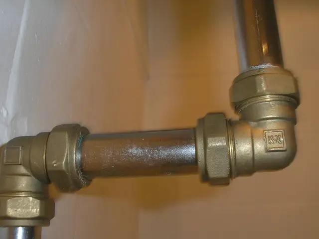 Leak Detection & Repair in California — licensed local pros